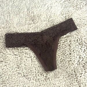 5 pairs of lace panties
